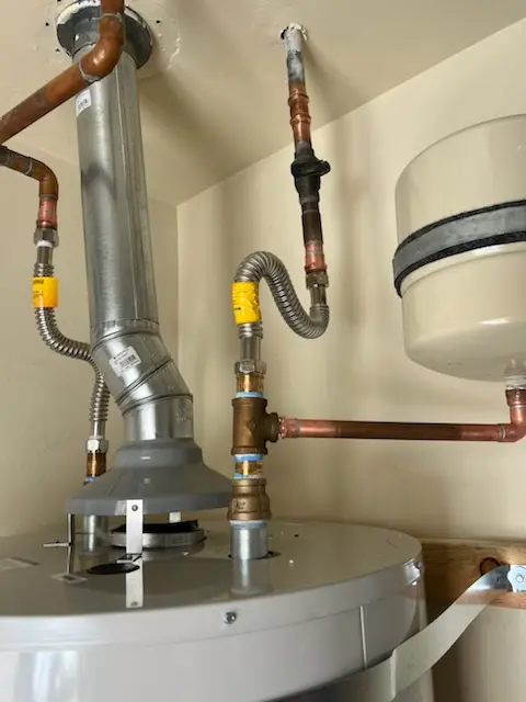 Water heater installation and plumbing repair in Culver City